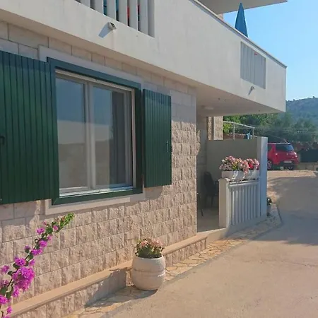 Salvia * Rogoznica (Sibenik-Knin)