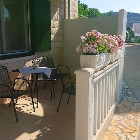 Apartment Salvia Rogoznica (Sibenik-Knin)