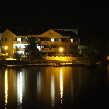 Apartment Salvia Rogoznica (Sibenik-Knin)