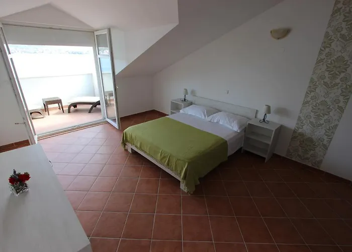 Salvia Rogoznica (Sibenik-Knin)